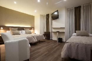 Triple Room,1272665755:JPEG